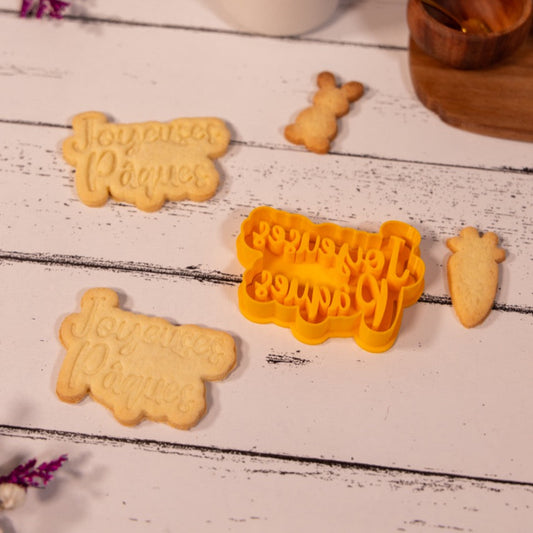 Joyeuses Pâques (lettrage) - emporte-pièce