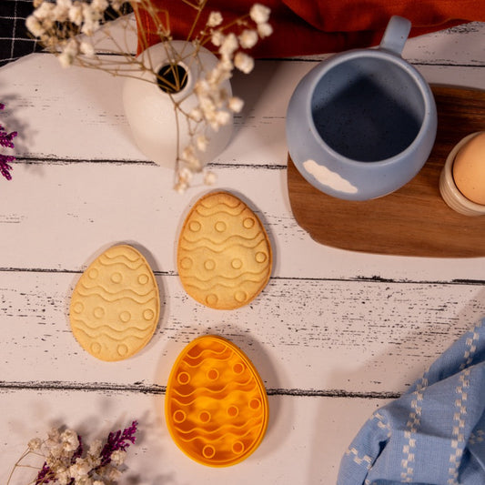 Oeuf de Pâques décoré - emporte-pièce