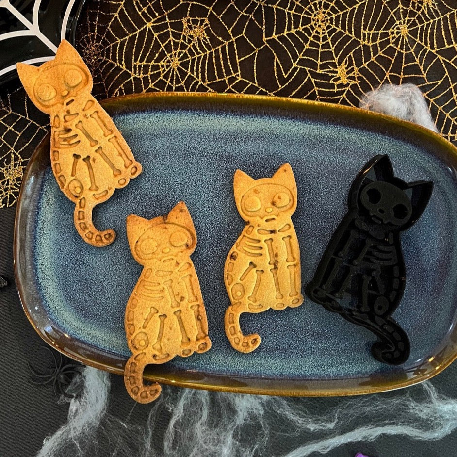 Skeleton Cat