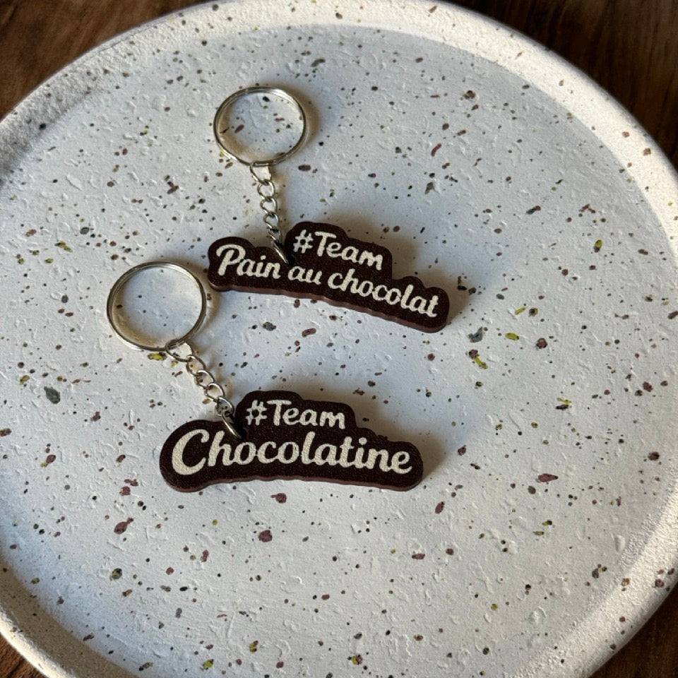 Porte-clé – Team Pain au chocolat / Team Chocolatine