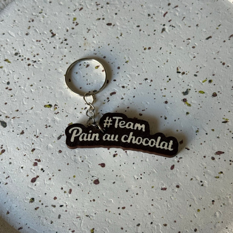 Porte-clé – Team Pain au chocolat / Team Chocolatine