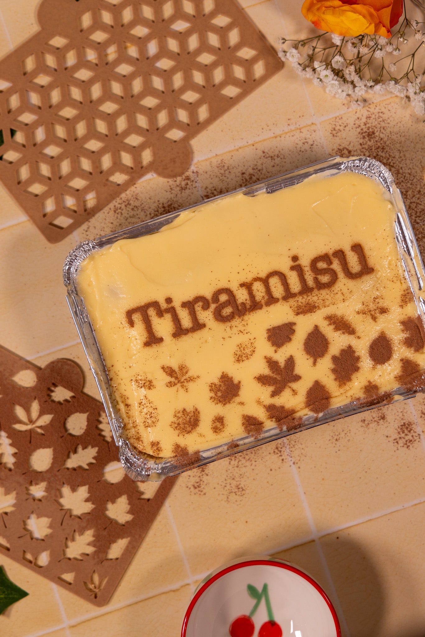 Pochoir Tiramisu – Texte Tiramisu