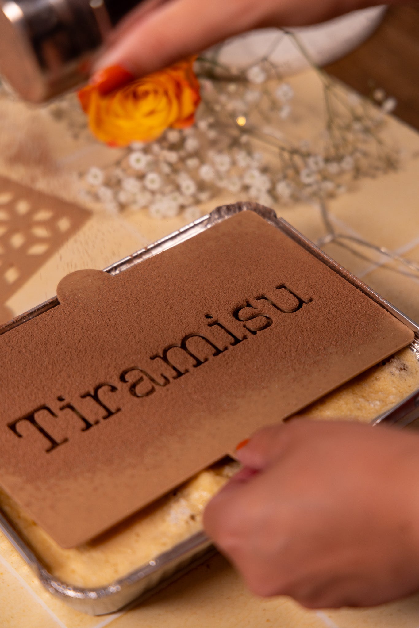 Pochoir Tiramisu – Texte Tiramisu