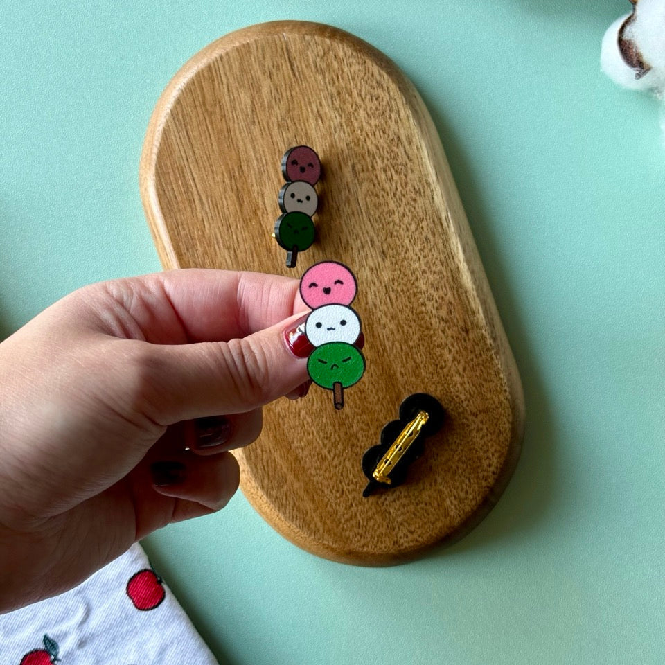 Broche Dango